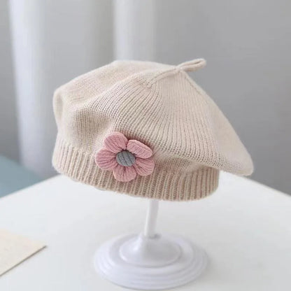 Berretto Basco Bimba in Maglia con Fiore – Autunno Inverno