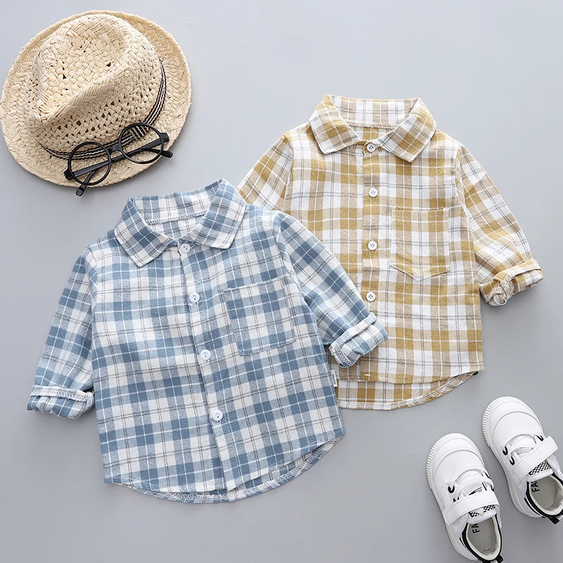 Camicia Bambino a Maniche Lunghe – Modelli a Quadri, Righe e Tinta Unita