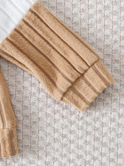Completo Bimbo Teddy a Coste Elasticizzato – Maglia e Pantaloni con Orsetto