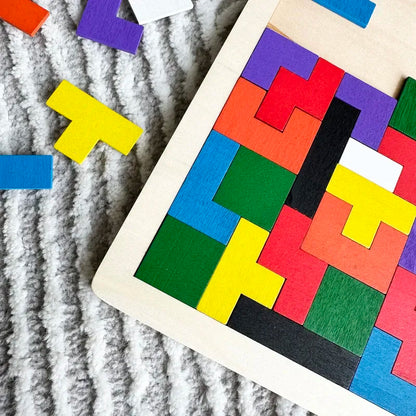 Puzzle Creativo in Legno con Forme Geometriche – Gioco Educativo di Logica e Composizione