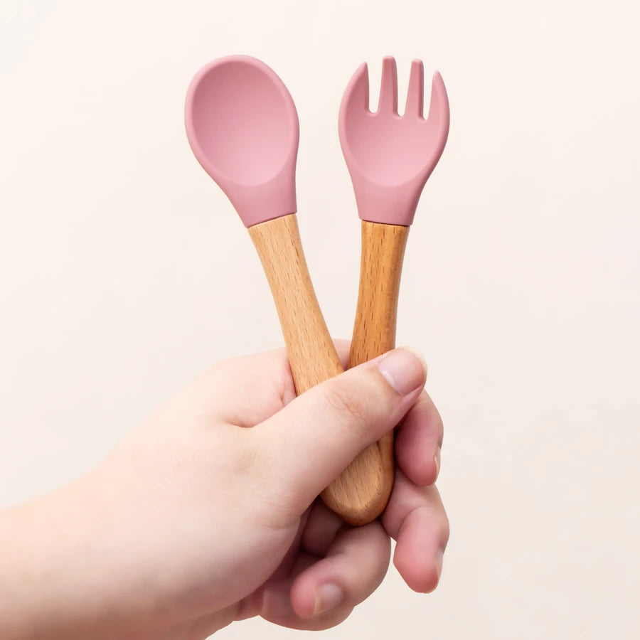 Set Posate da Apprendimento per Bambini – Cucchiaio e Forchetta in Silicone con Manico in Legno
