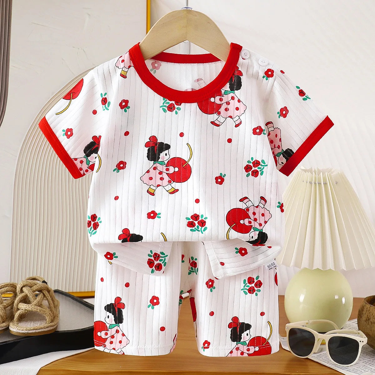 Pigiama Bambino Leggero 2 Pezzi con T-Shirt e Pantaloncini Fantasia