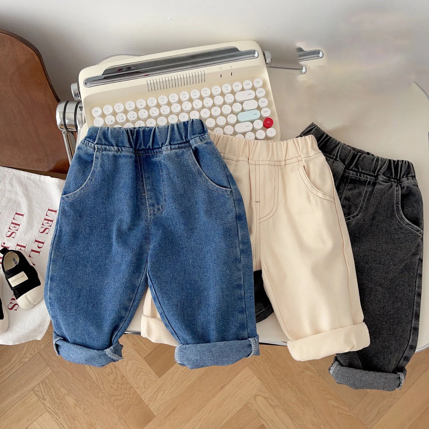 Jeans Morbidi per Bambini con Vita Elasticizzata – Pantaloni in Denim a Gamba Ampia Unisex