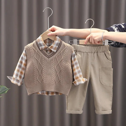 Completo Bambino 3 Pezzi Autunno/Inverno in Cotone – Camicia a Quadri, Gilet e Pantaloni