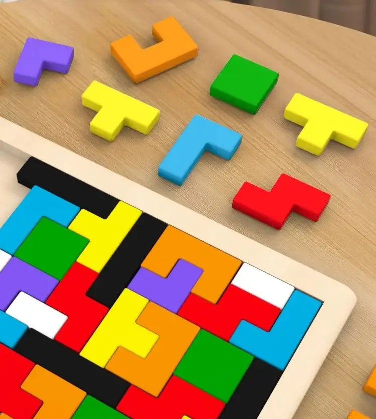 Puzzle Creativo in Legno con Forme Geometriche – Gioco Educativo di Logica e Composizione