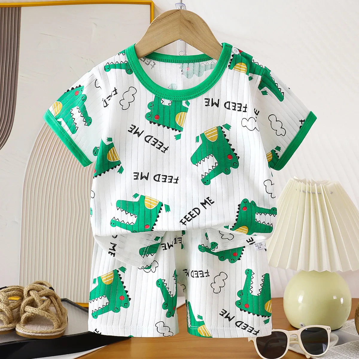 Pigiama Bambino Leggero 2 Pezzi con T-Shirt e Pantaloncini Fantasia