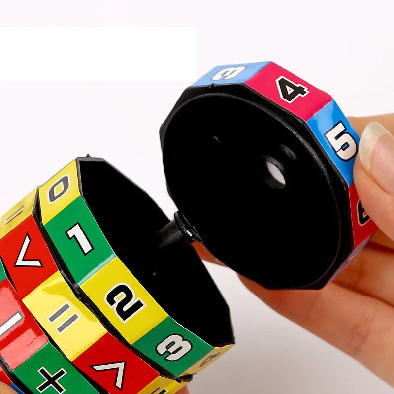 Cilindro Matematico Girevole – Puzzle Educativo con Numeri e Operazioni