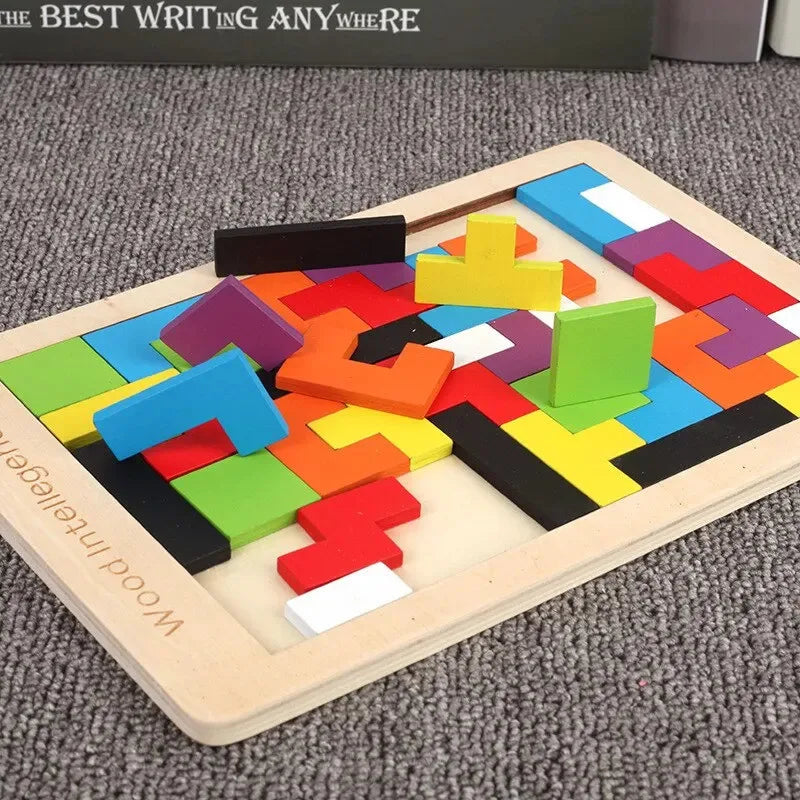 Puzzle Creativo in Legno con Forme Geometriche – Gioco Educativo di Logica e Composizione