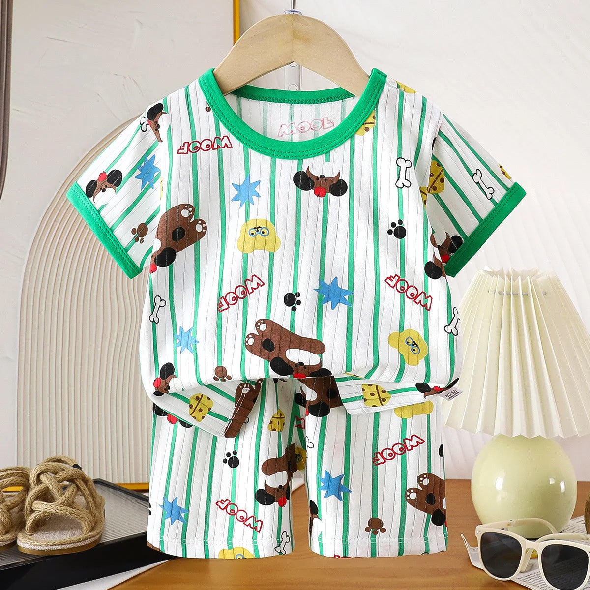 Pigiama Bambino Leggero 2 Pezzi con T-Shirt e Pantaloncini Fantasia