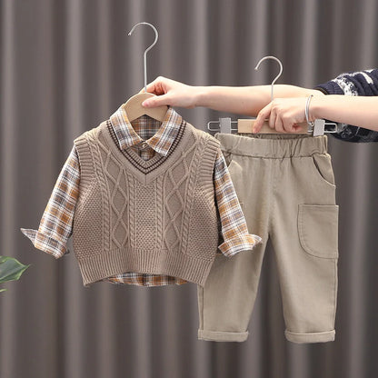 Completo Bambino 3 Pezzi Autunno/Inverno in Cotone – Camicia a Quadri, Gilet e Pantaloni