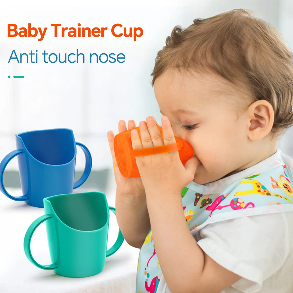 Tazza Inclinata con Manici per Bambini – Bicchiere Educativo 80 ml per l'Apprendimento Autonomo