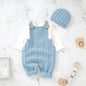 Completo Neonato in Maglia con Cappellino – Tutina Salopette Lunga con Bretelle e Bottoni