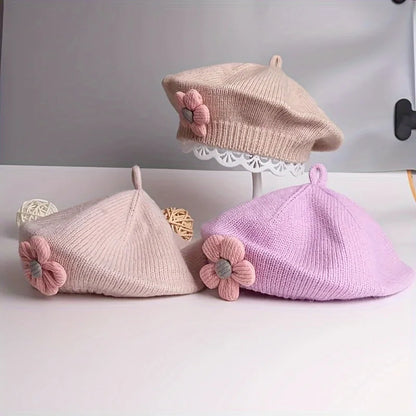 Berretto Basco Bimba in Maglia con Fiore – Autunno Inverno