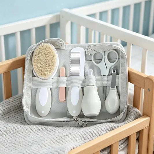 Kit Cura Neonato 6 Pezzi con Custodia – Spazzola Morbida, Pettine, Tagliaunghie, Forbicine e Lima
