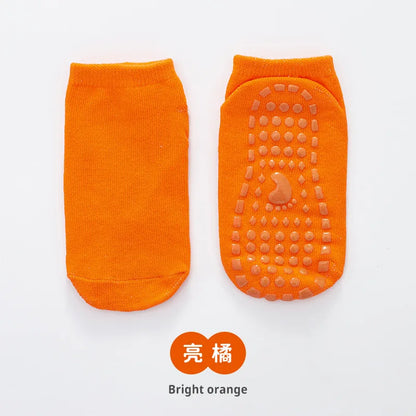 Calzini Antiscivolo per Bambini in Cotone Traspirante | Ideali per Casa, Asilo e Outdoor
