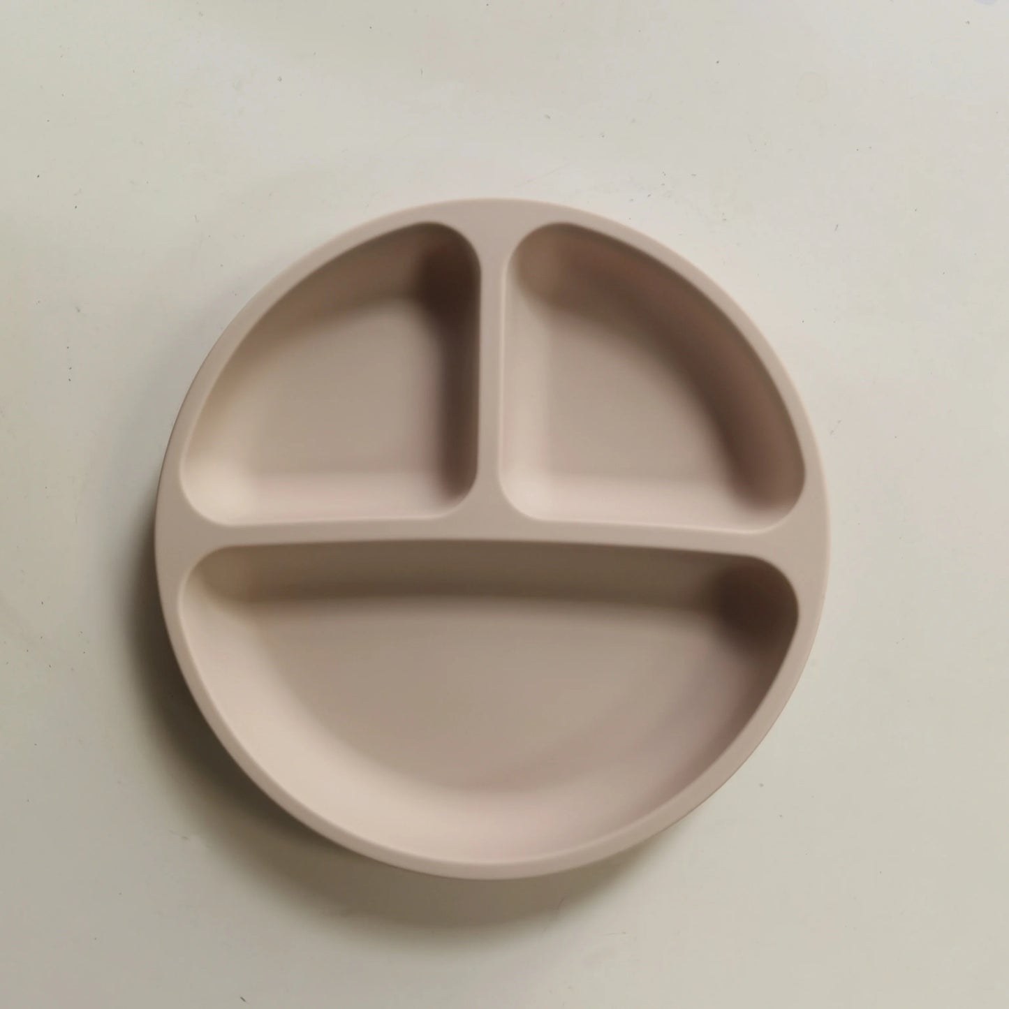 Piatto Svezzamento in Silicone con 4 Ventose – Piatto Pappa Antiscivolo a 3 Scomparti