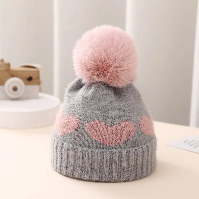 Cappello Invernale Neonata in Maglia – Berretto Elasticizzato con Pompon e Risvolto