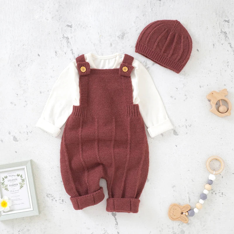 Completo Neonato in Maglia con Cappellino – Tutina Salopette Lunga con Bretelle e Bottoni
