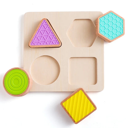 Puzzle Sensoriale Tattile in Legno con Forme e Texture – Gioco Educativo per Bambini
