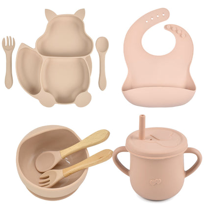 Set Pappa in Silicone per Bambini – Kit Completo Svezzamento con Piatti, Posate, Bavaglino e Bicchiere Antigoccia